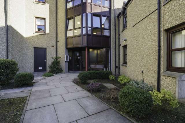 Apartment For Sale in Aberdeen City, Scotland