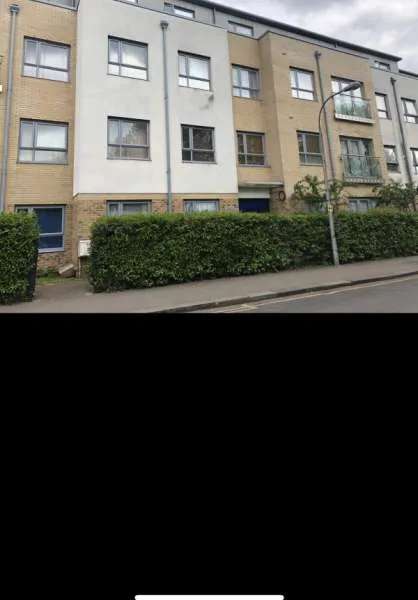 Flat For Rent in Nottingham, England