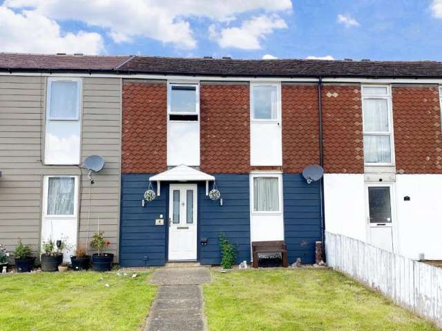 3 bedroom terraced house for sale