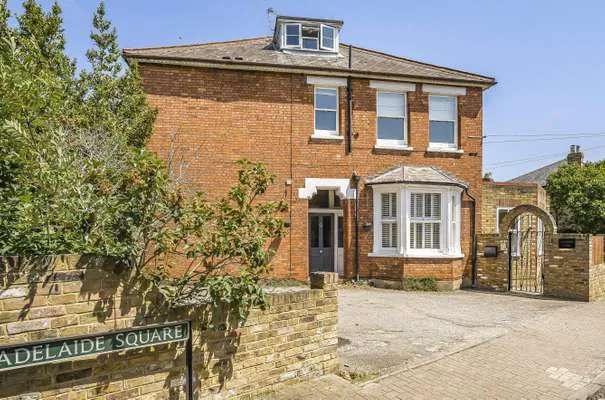 Adelaide Square, Windsor, Berkshire, SL4 3FP | Property for sale | Savills