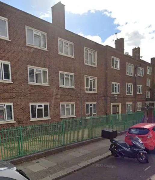 Flat For Rent in Stoke-on-Trent, England