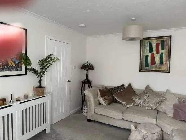 House For Rent in Wakefield, England