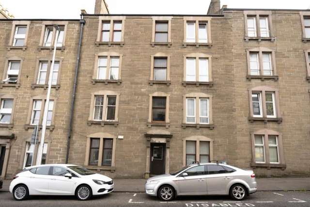 1 bedroom flat for sale