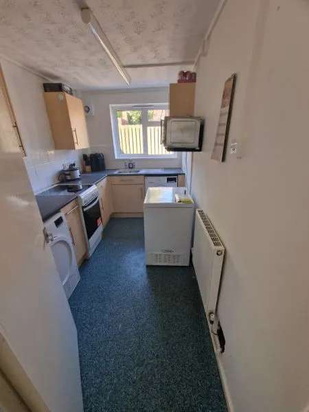 Flat For Rent in Abergavenny, Wales