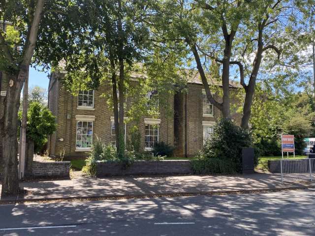 Office For Sale in Rugby, England