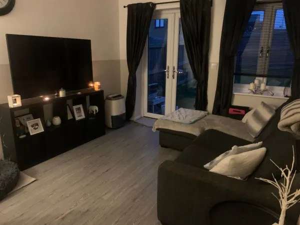 Flat For Rent in Dudley, England