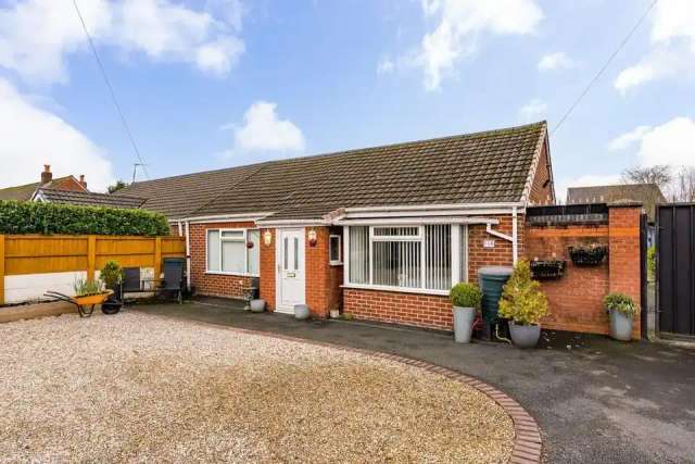 3 bedroom semi-detached bungalow for sale