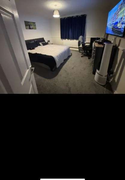 Flat For Rent in Borough of Swale, England