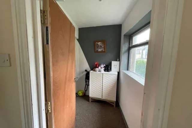 Flat for sale in Wyndham Crescent, Cardiff CF11