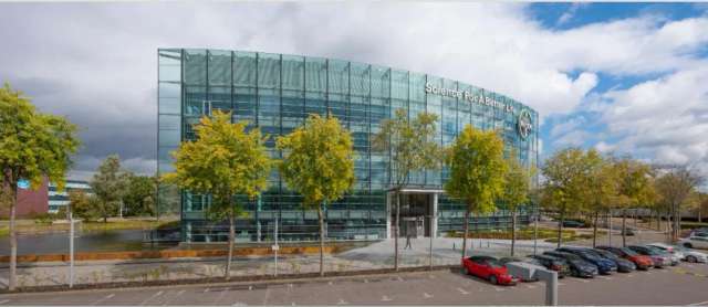 Office For Rent in Reading, England