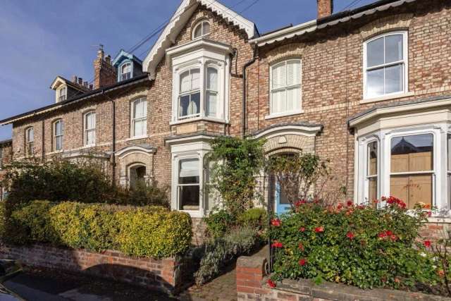 House For Sale in York, England