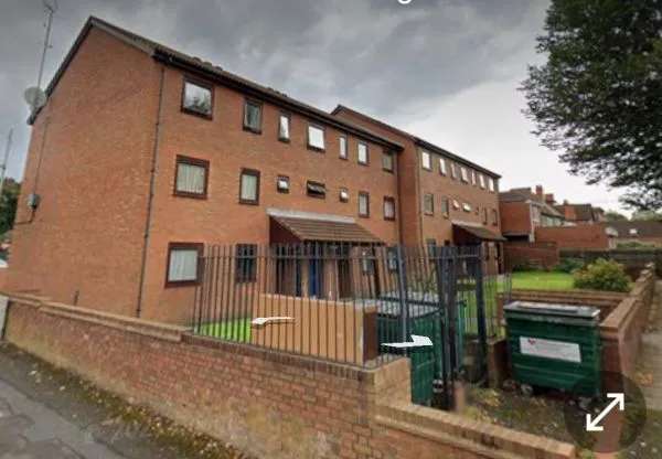 Flat For Rent in Sandwell, England