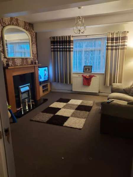 Flat For Rent in Leeds, England