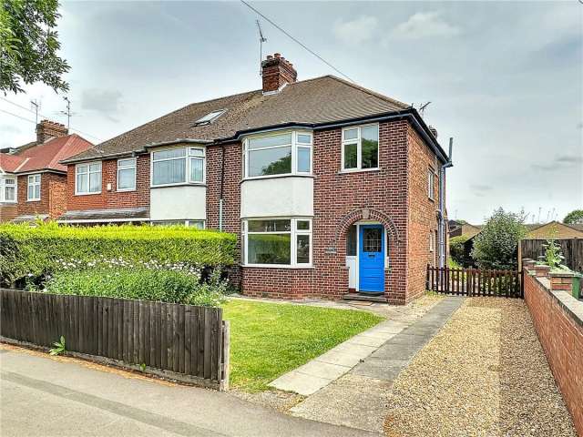 House For Sale in Cambridge, England