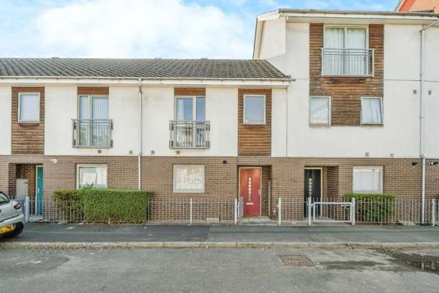 3 bedroom Mid Terrace House for sale, Liverpool, Merseyside, L3