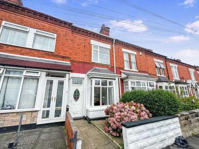 2 bedroom terraced house for sale