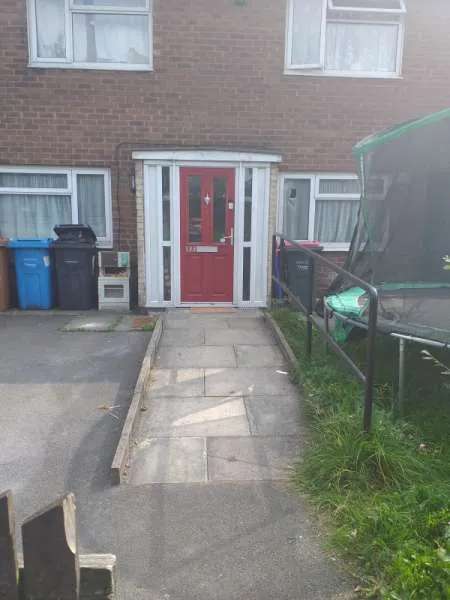 House For Rent in Manchester, England