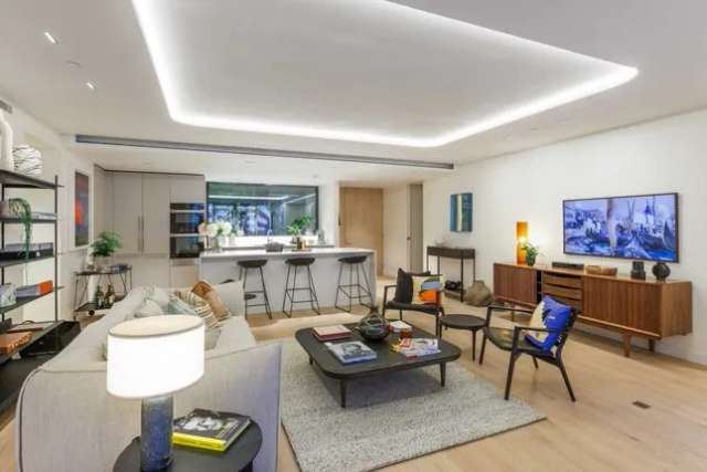 Flat for sale in Marylebone Square, Marylebone W1U