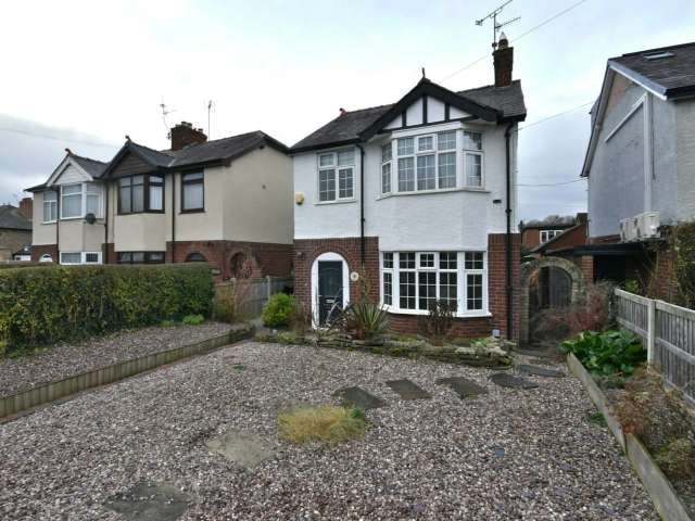 House For Sale in Wrexham, Wales