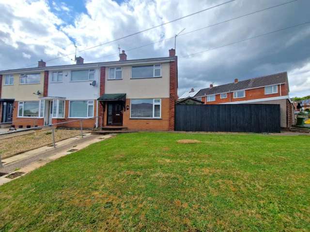 3 bedroom end of terrace house for sale