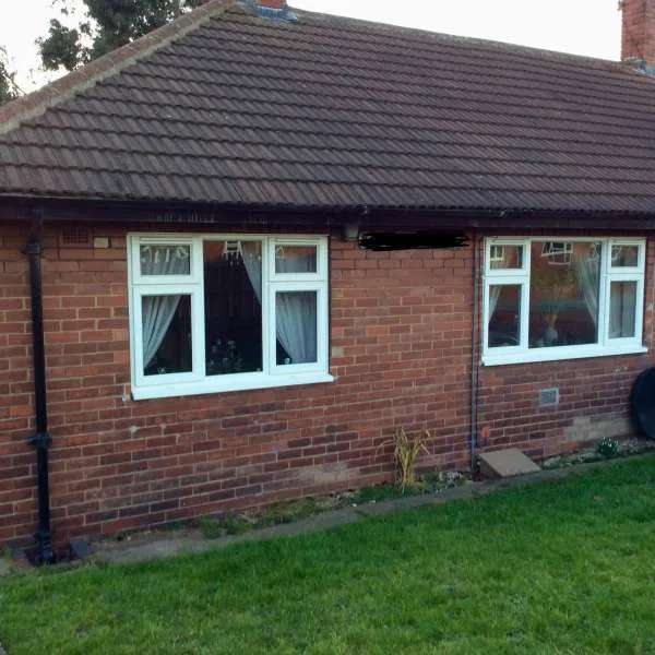 Bungalow For Rent in Wakefield, England