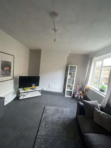 Flat For Rent in Southampton, England