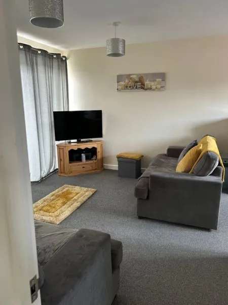 Flat For Rent in Birmingham, England