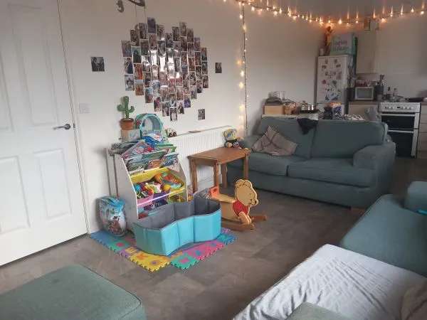 Flat For Rent in Tendring, England