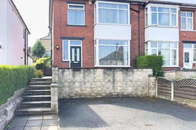 3 bedroom semi-detached house for sale