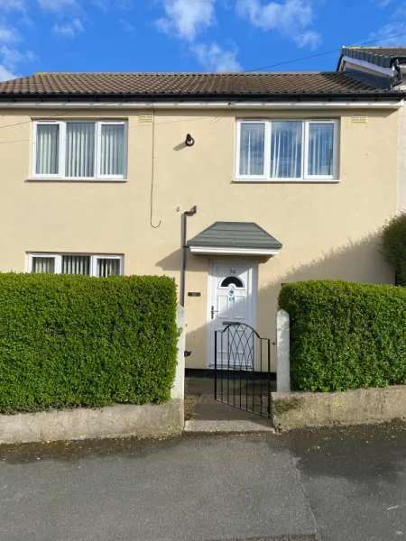 House For Rent in Holway, Wales