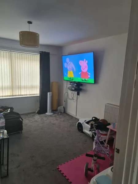 House For Rent in Sheffield, England