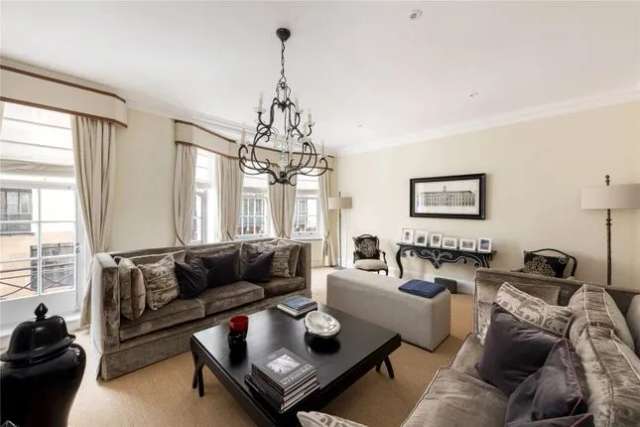 Flat for sale in Davies Street, London W1K