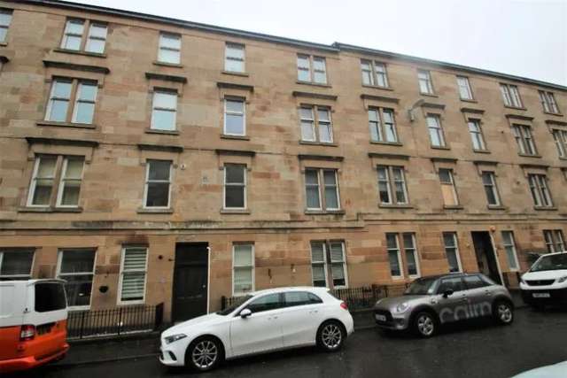 Flat to rent in Bathgate Street, Dennistoun, Glasgow G31