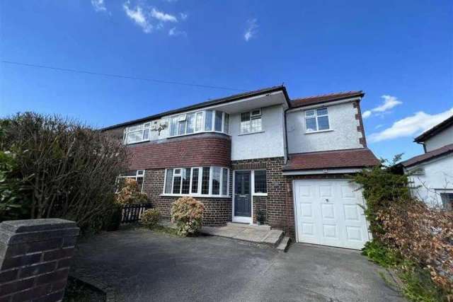 4 bedroom semi-detached house for sale