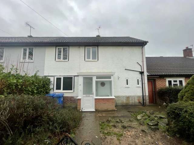 House For Rent in Derby, England