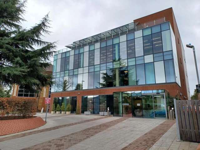 Office For Rent in Guildford, England