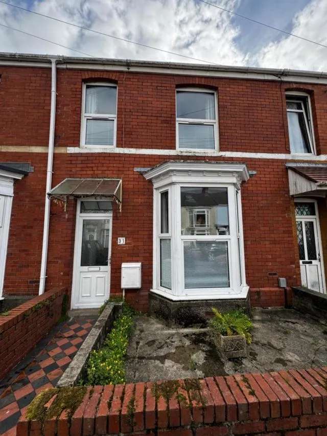 3 bedroom terraced house to rent