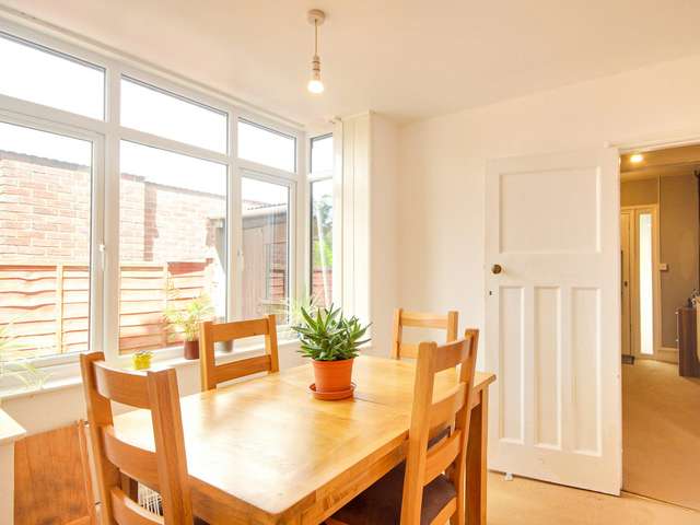 Detached house For Sale in Gloucester, England
