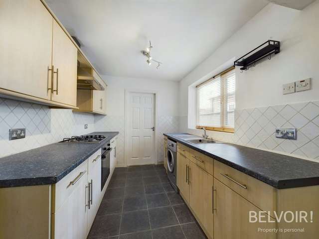 Terraced house For Rent in Liverpool, England