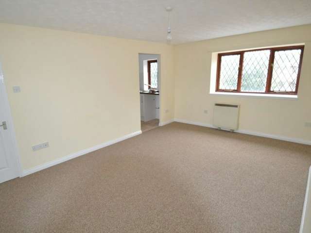 Maisonette For Sale in Peterborough, England