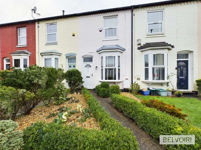 Terraced house For Rent in Birmingham, England