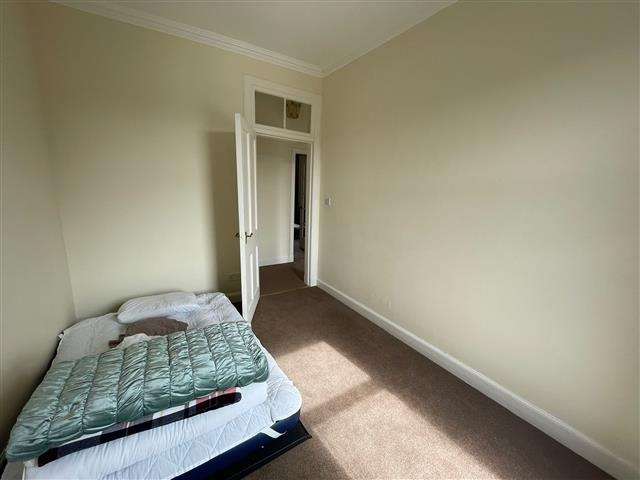 2 bedroom flat  for sale