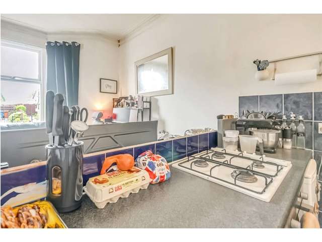 1 bedroom flat  for sale