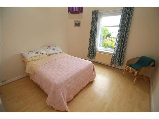 2 bedroom flat  for sale