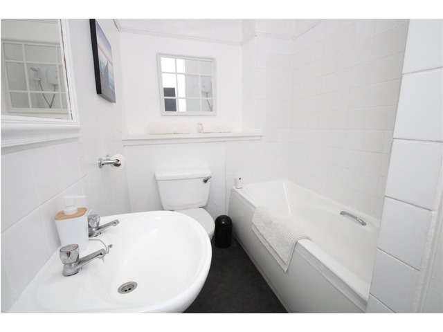 1 bedroom flat  for sale