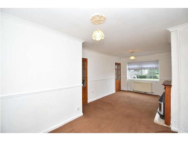 3 bedroom end-terraced house for sale